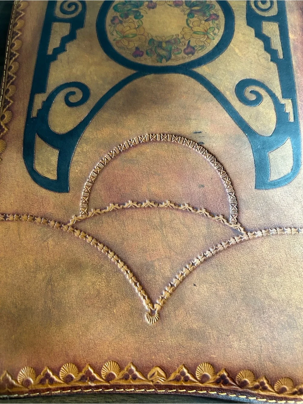 Juan Antonio Argentina Vintage Hummingbird Hand-Painted Tooled Leather Bag